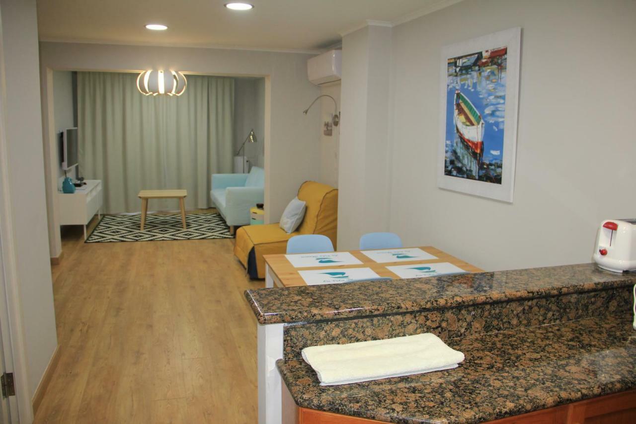 La Vela Blanca Apartment Roses Exterior photo